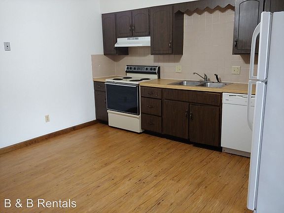 4th image of 3019 Aspen Dr #5