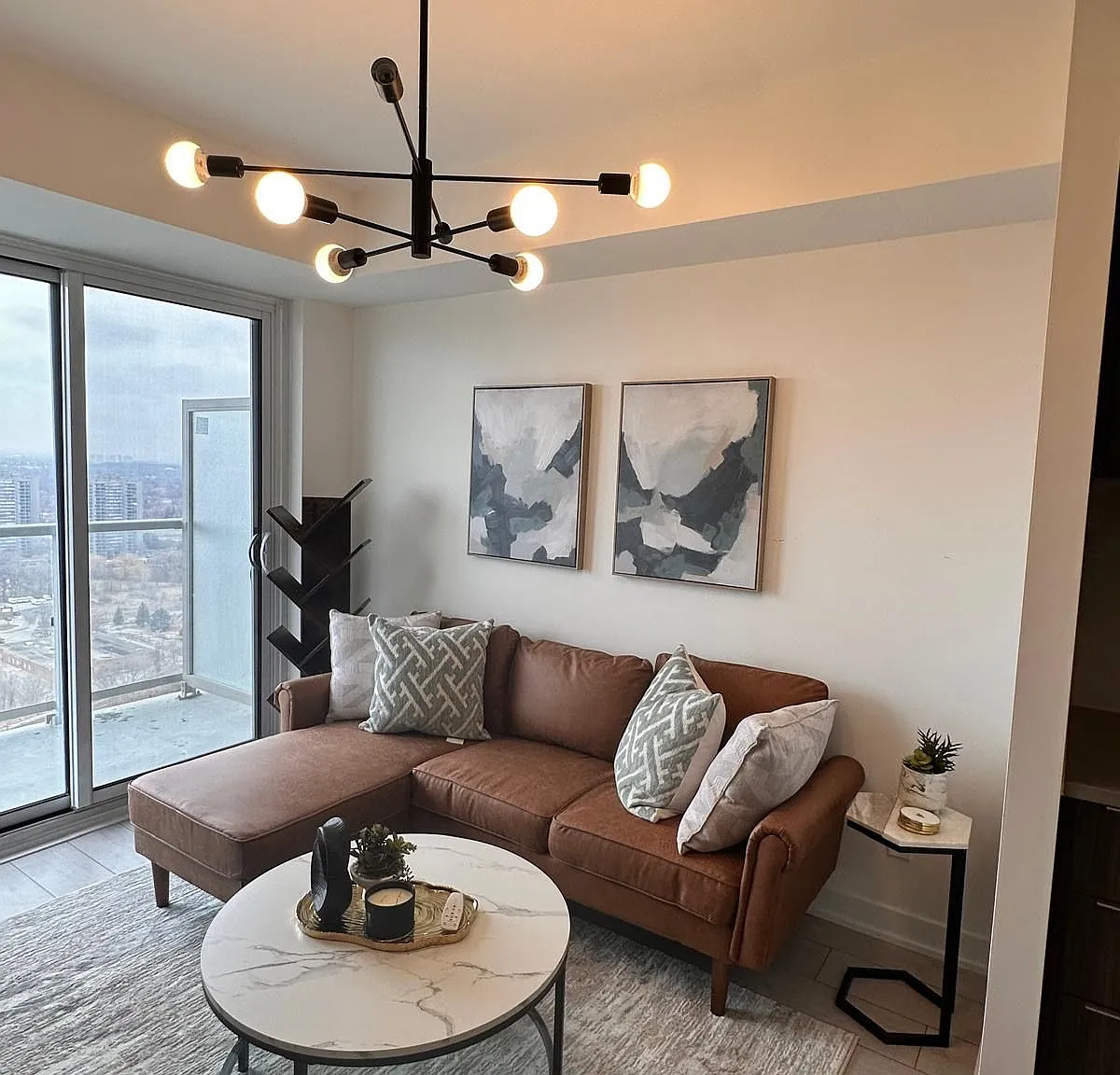 K Square Condos — Photo 1