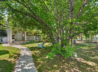 2275 N Flanders Ave SW, Calgary, AB T2T 5K9