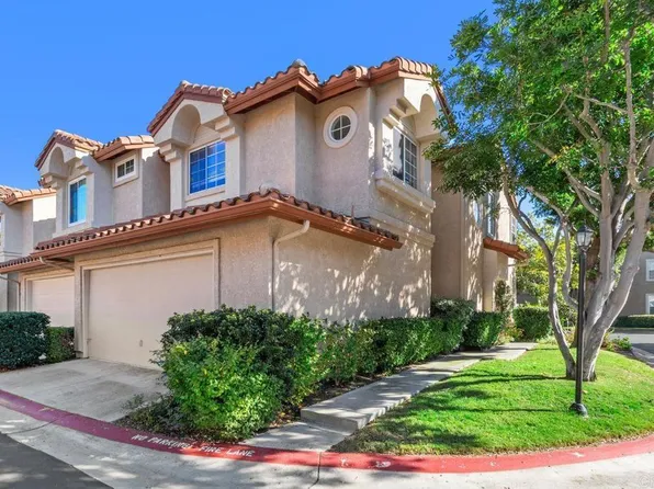 3810 Creststone Pl, San Diego, CA 92130