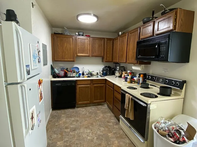 718 W 1720 N #224-B — Photo 7
