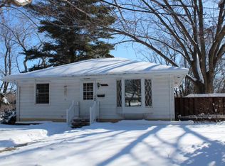 2758 France Ave N, Robbinsdale, MN 55422