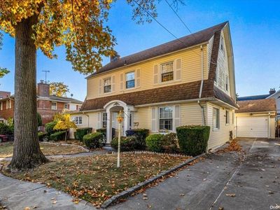 33-74 169th Street, Flushing, NY, 11358