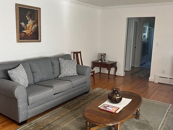 3rd image of 801 Mediterranean Ave