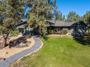 61212 Obernolte Rd, Bend, OR 97701