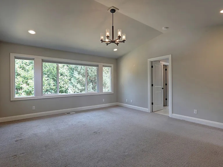 15908 NE 1st St — Photo 22