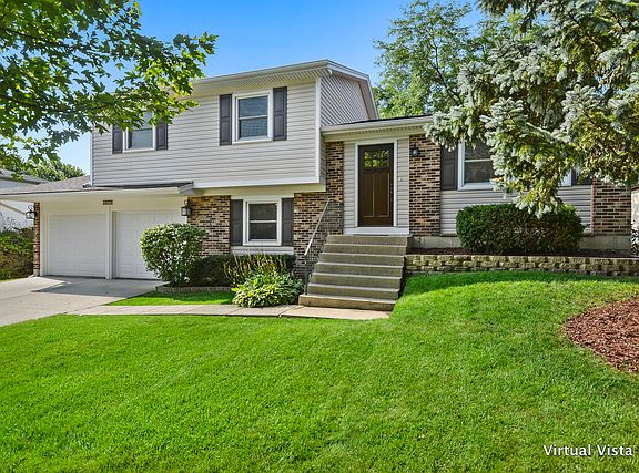 2nd image of 1679 Cape Breton Ct