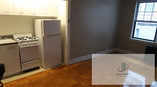 1209 W Sherwin Ave #1209-208 Photo 1