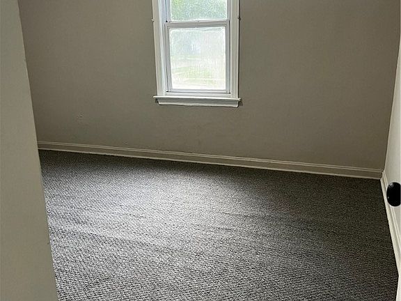 5th image of 1288 Hartford Ave