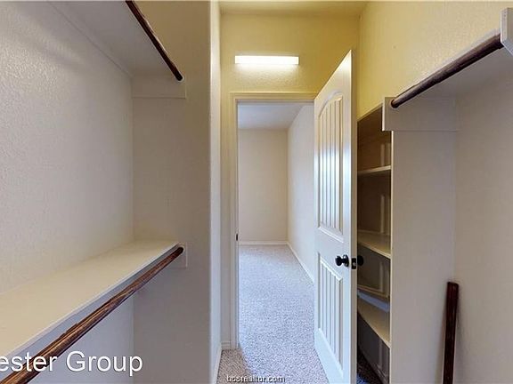 4th image of 114 Kimber Ln #7062990