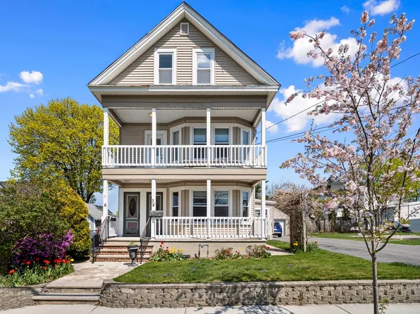 36 Highland Ave, Lowell, MA 01851