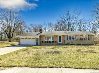 75 Lilibeth Dr, Stratford, CT 06614