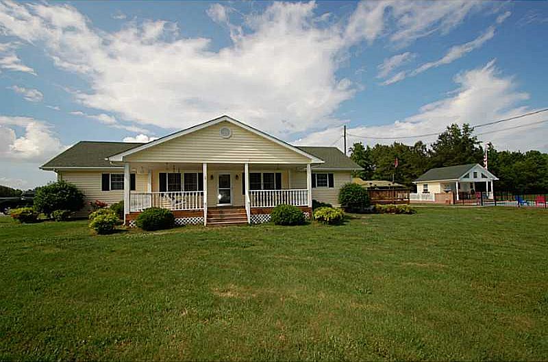 3262 Indian Trl, Suffolk, VA 23434 Zillow