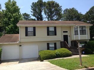 2068 Lown Farm Ln, Lithonia, GA 30058