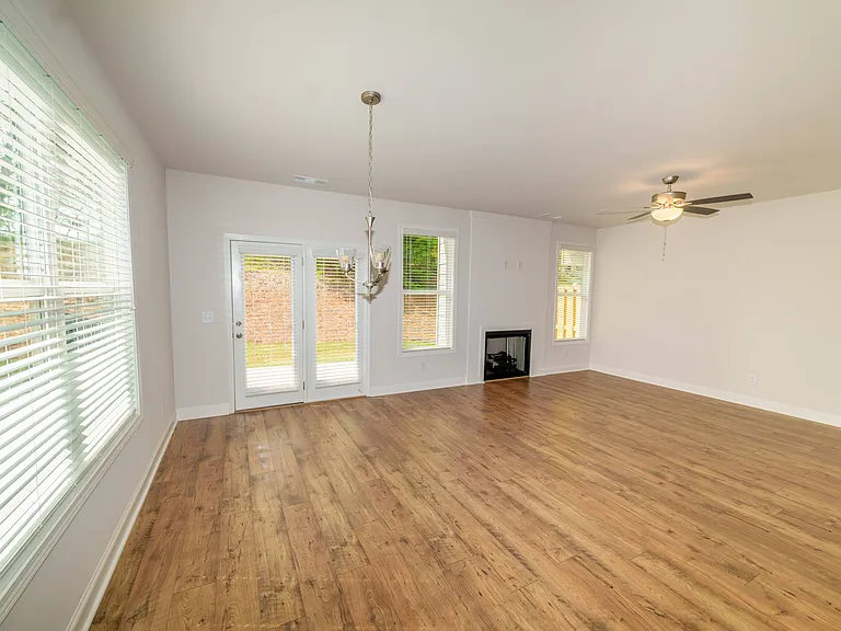 5120 Hillington Way — Photo 11