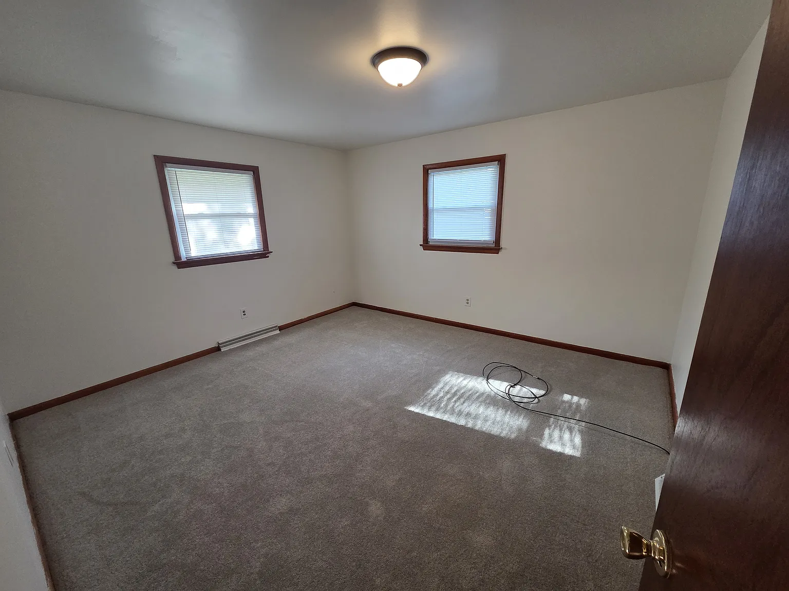 3 bed, 1148 sqft, $1,750 — Photo 3