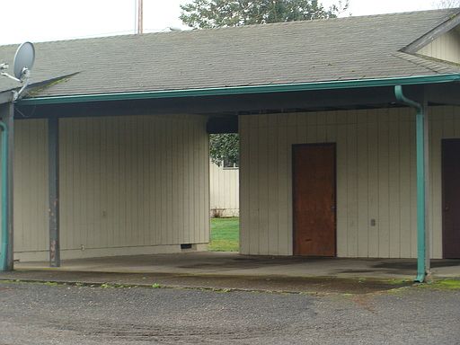 2nd image of 311 NE 104th Ave