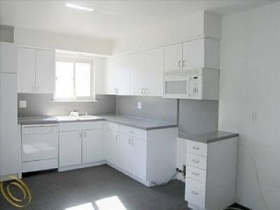 4th image of 14038 Alexander St