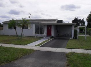 353 Winged Foot Rd, Palm Springs, FL 33461