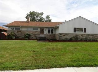 11800 Willard Ave, Garfield Heights, OH