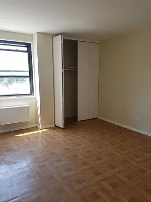 Rented by Bruma Realty LLC | media 3