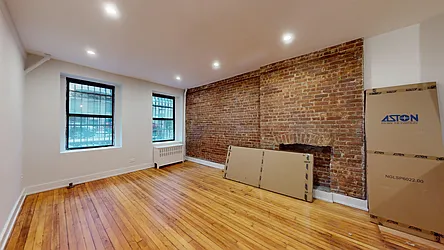 Rented by Bond New York