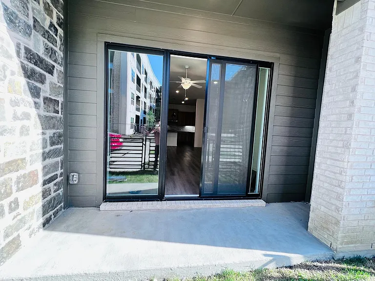 1237 Doris May Dr — Photo 5