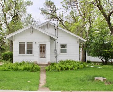 307 W 5th Ave, Lakefield, MN, 56150