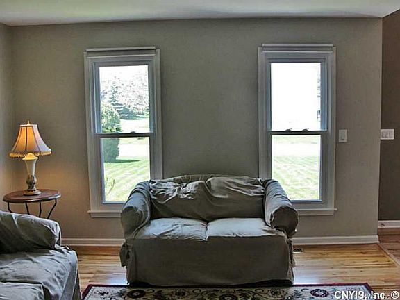 5th image of 6042 Singletree Ln