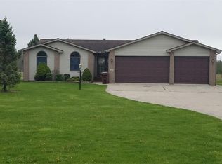 2076 County Road 40, Auburn, IN 46706