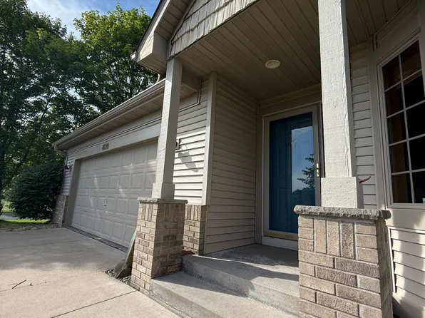 4020 Kindred Way, Lake Elmo, MN 55042