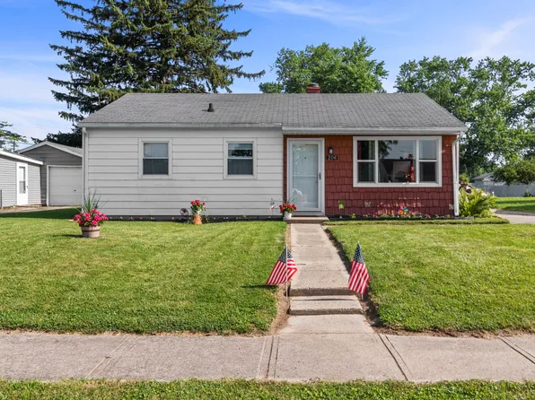 206 Allen Ln, Greenfield, IN 46140