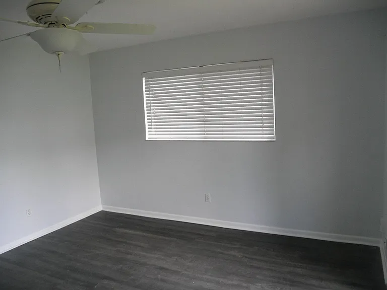 1154 W Camino Real — Photo 20