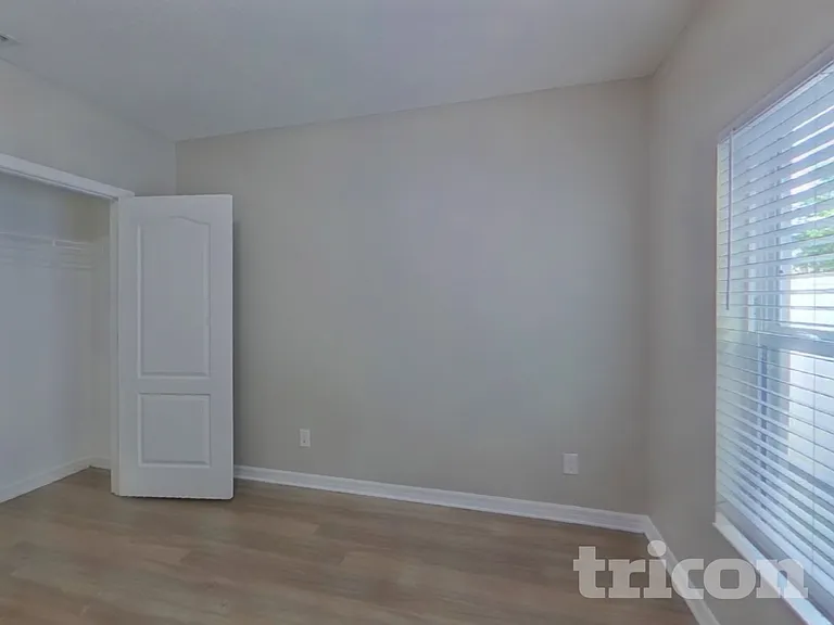 4784 Marcos Cir — Photo 12