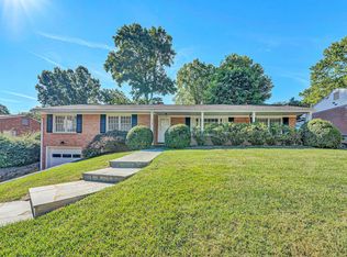 3008 Lofton Rd, Roanoke, VA 24018