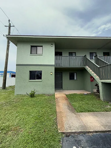 1554 University Ln #301 Photo 1