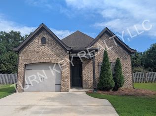 105 Love Ln, Sterrett, AL 35147