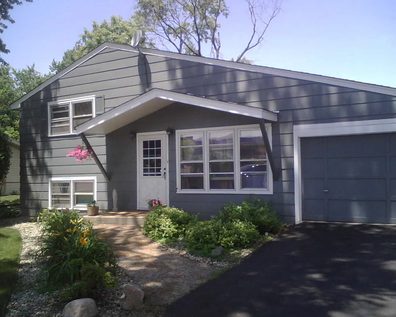 3026 183rd St photo 1