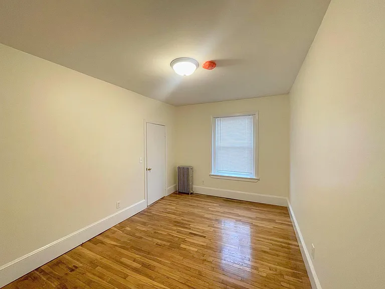 6 Cypress St — Photo 7