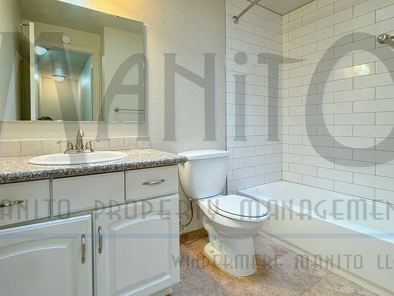 523 E 11th Ave — Photo 22
