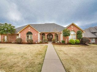 11 Alban Ln, Little Rock, AR 72223