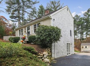 14 Happy Hollow Rd, East Falmouth, MA 02536