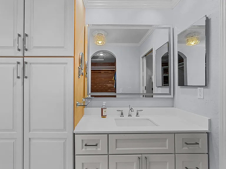 12 White Oak Dr — Photo 16