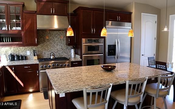 5th image of 2305 E Desert Broom Pl