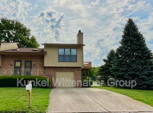 156 Marion Dr, Belleville, IL 62226