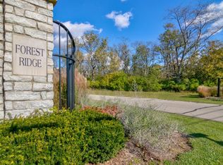 5833 Hickory Wood Ct, Oxford, OH 45056