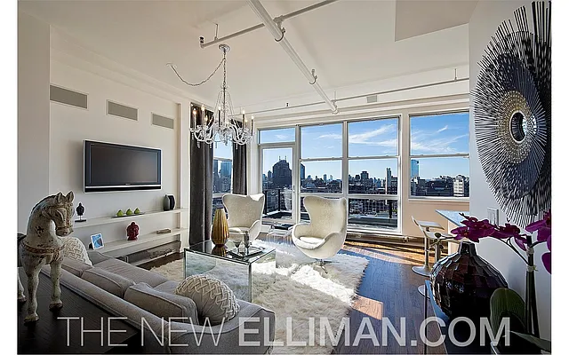 Sold by Douglas Elliman | media 16