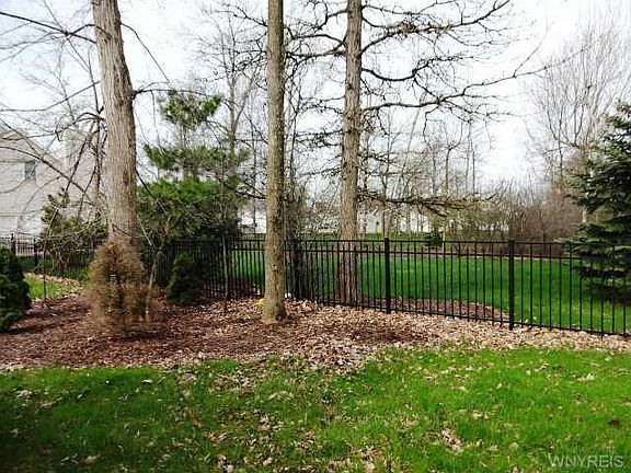 5th image of 126 Covent Garden Ln