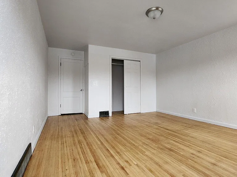 917 Ridge Rd NW — Photo 9