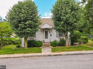 12 Willow Ct, Hanover, PA 17331